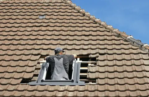 Pose de velux à Cozes